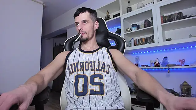 Snapshot of ToddClaytonn chatting on 14, 2, 2025 ToddClaytonn online show from 14, 2, 2025