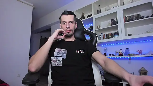 Snapshot of ToddClaytonn chatting on 15, 2, 2025 ToddClaytonn online show from 15, 2, 2025