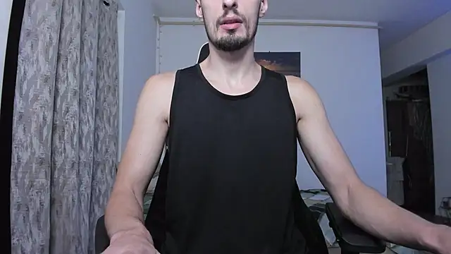 Snapshot of ToddClaytonn chatting on 11, 9, 2025 ToddClaytonn online show from 11, 9, 2025