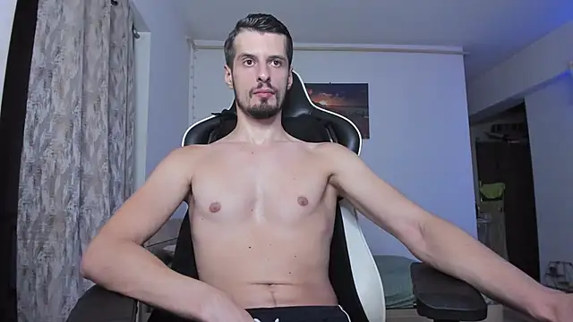 Snapshot of ToddClaytonn chatting on 17, 9, 2025 ToddClaytonn online show from 17, 9, 2025