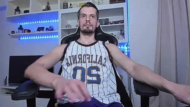 Snapshot of ToddClaytonn chatting on 15, 10, 2025 ToddClaytonn online show from 15, 10, 2025