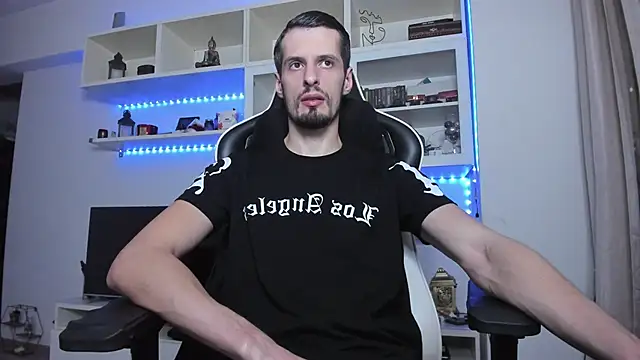 Snapshot of ToddClaytonn chatting on 26, 10, 2025 ToddClaytonn online show from 26, 10, 2025