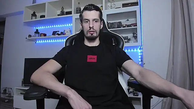 Snapshot of ToddClaytonn chatting on 3, 11, 2025 ToddClaytonn online show from 3, 11, 2025