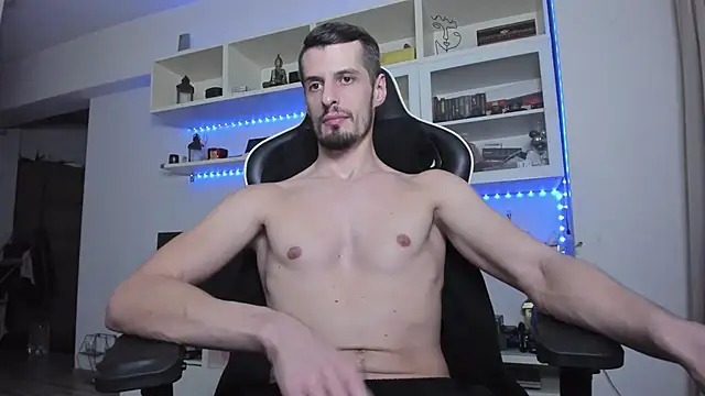 Snapshot of ToddClaytonn chatting on 26, 11, 2025 ToddClaytonn online show from 26, 11, 2025