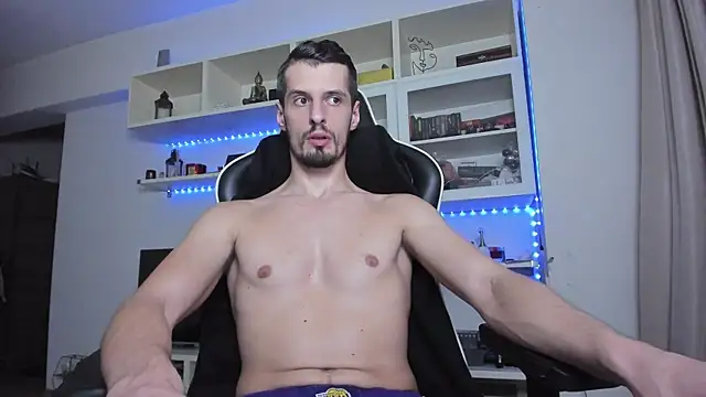 Snapshot of ToddClaytonn chatting on 29, 11, 2025 ToddClaytonn online show from 29, 11, 2025