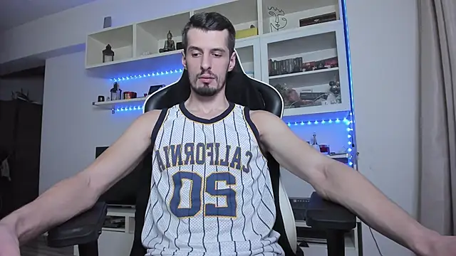 Snapshot of ToddClaytonn chatting on 30, 11, 2025 ToddClaytonn online show from 30, 11, 2025