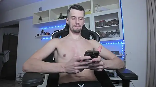 Snapshot of ToddClaytonn chatting on 2, 12, 2025 ToddClaytonn online show from 2, 12, 2025