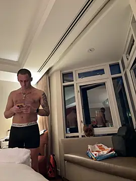 PeytonJohnn online show from 6, 10, 2025