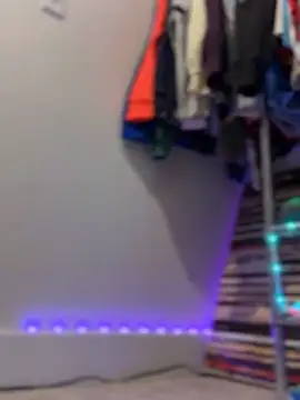 PeytonJohnn online show from 11, 11, 2025