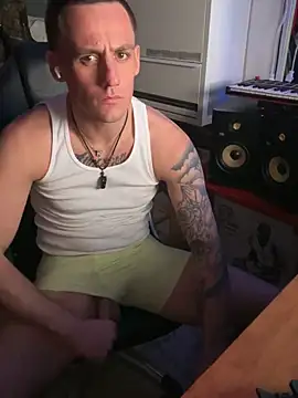 PeytonJohnn online show from 8, 2, 2026