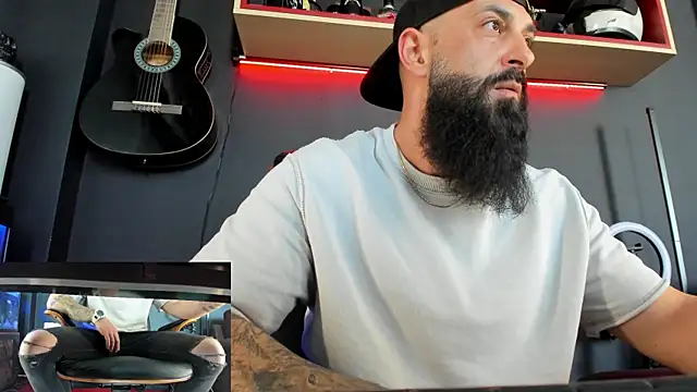 axxelrich  online show from 20, 2, 2025