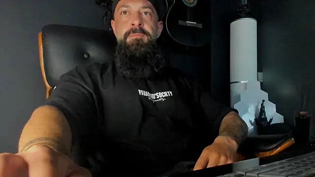 axxelrich  online show from 12, 9, 2025