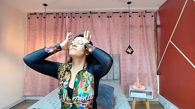 VioletaScott  online show from 10, 1, 2025