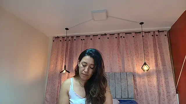 VioletaScott  online show from 9, 9, 2025