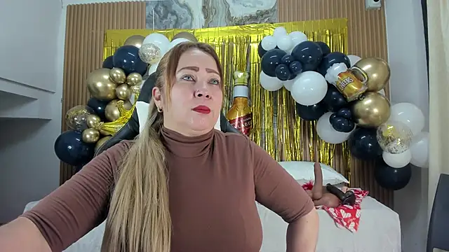 Danna topless online show from 19, 9, 2025