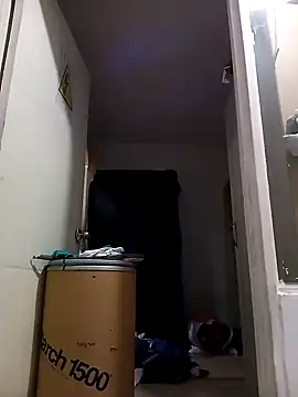 Snapshot of briyinabloom_ chatting on 1, 2, 2025 briyinabloom online show from 1, 2, 2025