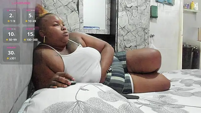 Snapshot of briyinabloom_ chatting on 19, 3, 2025 briyinabloom online show from 19, 3, 2025