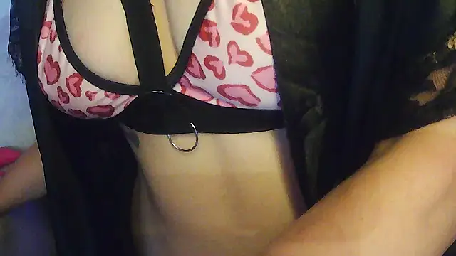 Snapshot of deziraestarz6969 chatting on 14, 7, 2026 deziraestarz6969 online show from 14, 7, 2026