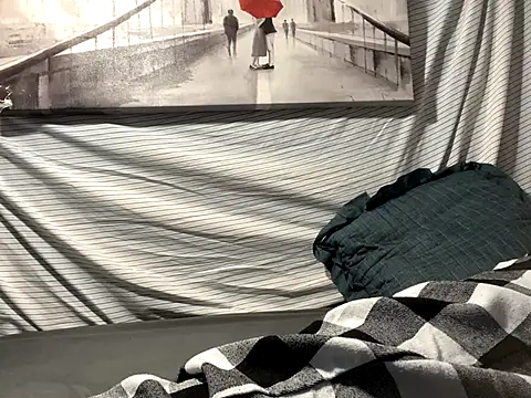 Snapshot of BigMac1596 chatting on 28, 9, 2025 BigMac1596 online show from 28, 9, 2025