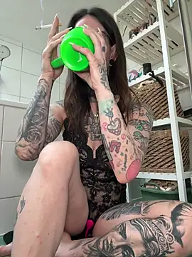 BrownieyQueen online show from 7, 3, 2026