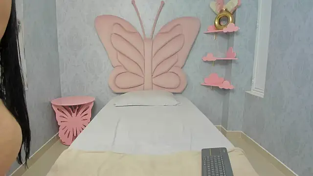 MaddyCute4u online show from 22, 2, 2025