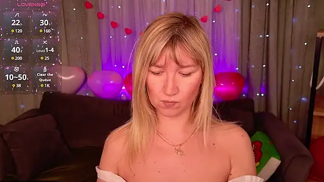 Snapshot of MilaBott chatting on 11, 2, 2025 MilaBott online show from 11, 2, 2025