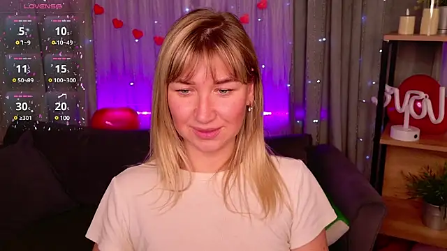 Snapshot of MilaBott chatting on 13, 2, 2025 MilaBott online show from 13, 2, 2025