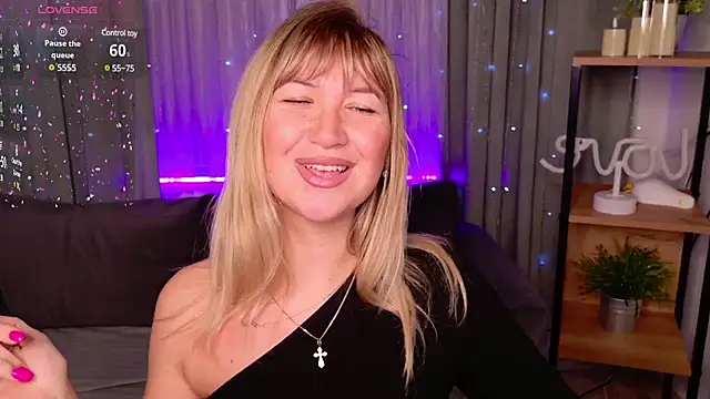 Snapshot of MilaBott chatting on 20, 2, 2025 MilaBott online show from 20, 2, 2025