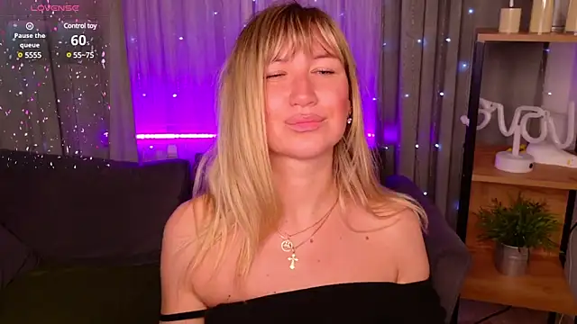 Snapshot of MilaBott chatting on 27, 2, 2025 MilaBott online show from 27, 2, 2025