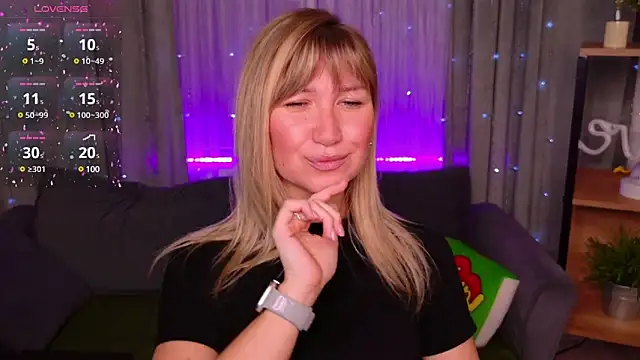 Snapshot of MilaBott chatting on 11, 3, 2025 MilaBott online show from 11, 3, 2025