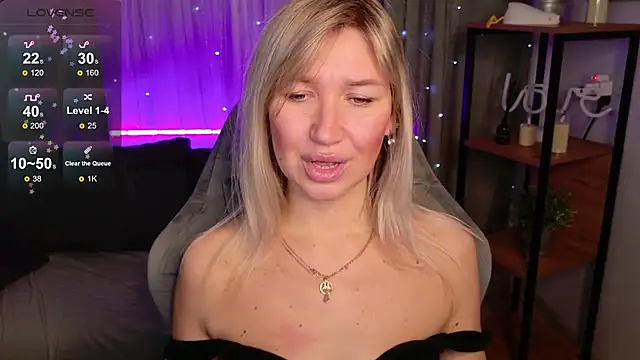 Snapshot of MilaBott chatting on 16, 11, 2025 MilaBott online show from 16, 11, 2025