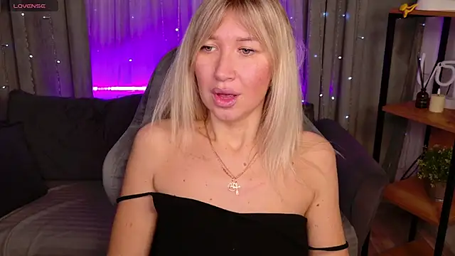 Snapshot of MilaBott chatting on 29, 11, 2025 MilaBott online show from 29, 11, 2025