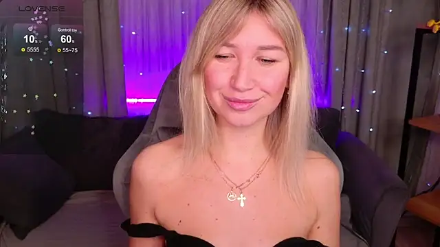 Snapshot of MilaBott chatting on 2, 12, 2025 MilaBott online show from 2, 12, 2025