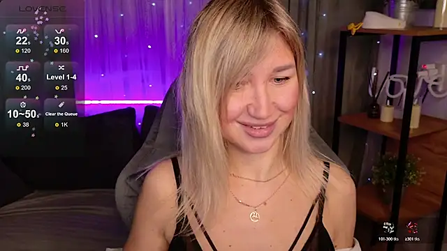 Snapshot of MilaBott chatting on 4, 12, 2025 MilaBott online show from 4, 12, 2025