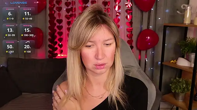 Snapshot of MilaBott chatting on 11, 2, 2026 MilaBott online show from 11, 2, 2026