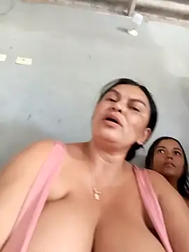 Horny-Mommy-Dirty online show from 4, 10, 2025