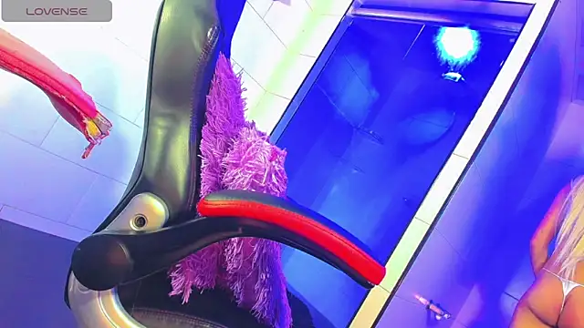 samantha official  online show from 11, 1, 2025