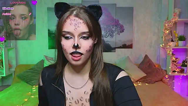 DorisGaillard online show from 6, 3, 2025