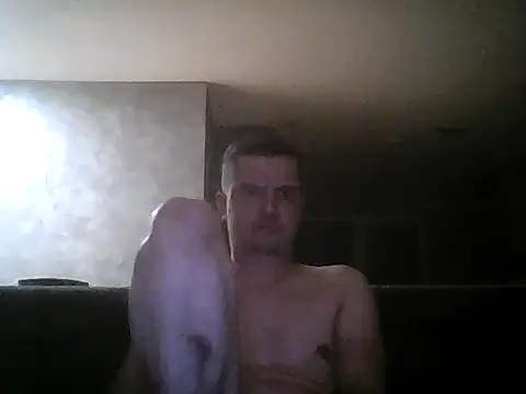 Snapshot of FallingAnswer56 chatting on 28, 3, 2026 FallingAnswer56 online show from 28, 3, 2026