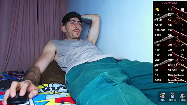 Thomass00 online show from 21, 9, 2025