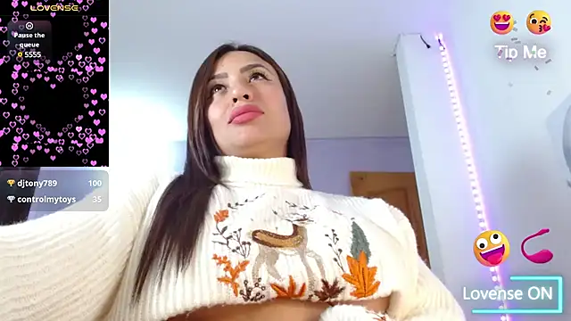 Paulina 627 online show from 28, 1, 2025