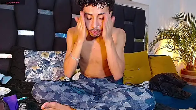 Snapshot of RyanRizzo chatting on 26, 1, 2025 RyanRizzo online show from 26, 1, 2025