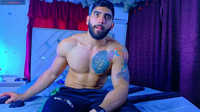 Rich boy01 online show from 7, 6, 2026