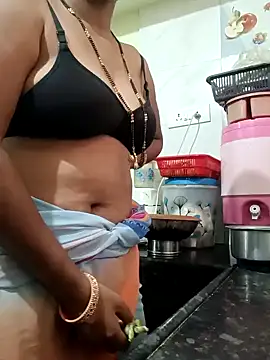 Snapshot of PUNAM_BABY1 chatting on 26, 12, 2024 PUNAM BABY1 online show from 26, 12, 2024