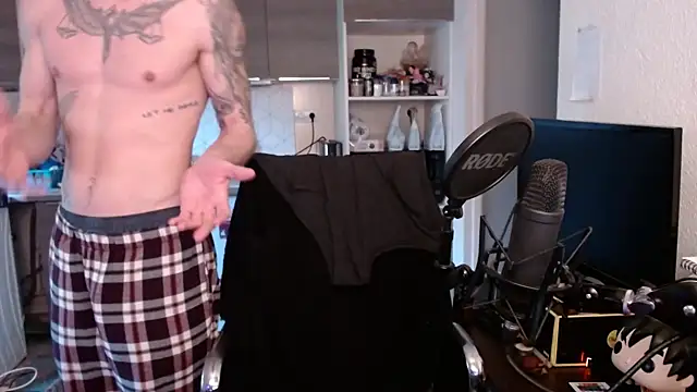 Greyoff online show from 4, 3, 2025