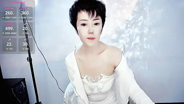 9ering-Er online show from 27, 10, 2025