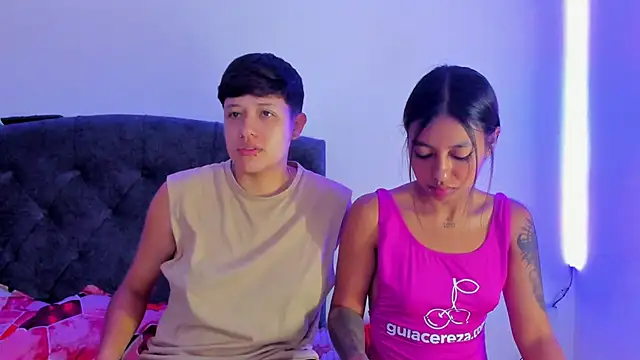 violet casper  online show from 18, 3, 2025