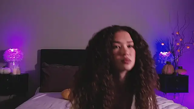 Denise Garciia online show from 14, 11, 2025