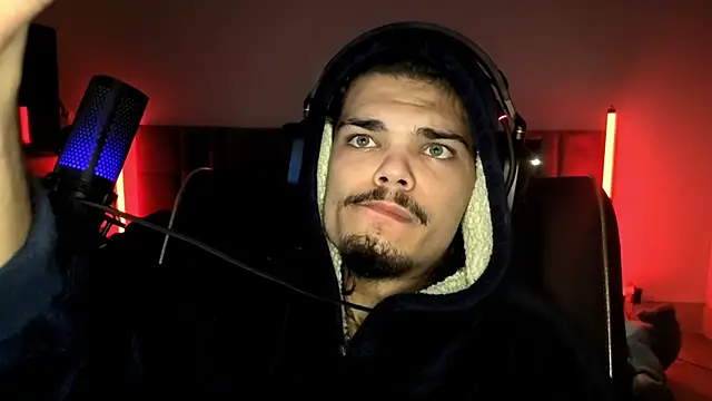 Snapshot of JordanShow chatting on 6, 11, 2025 JordanShow online show from 6, 11, 2025