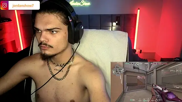 Snapshot of JordanShow chatting on 15, 11, 2025 JordanShow online show from 15, 11, 2025